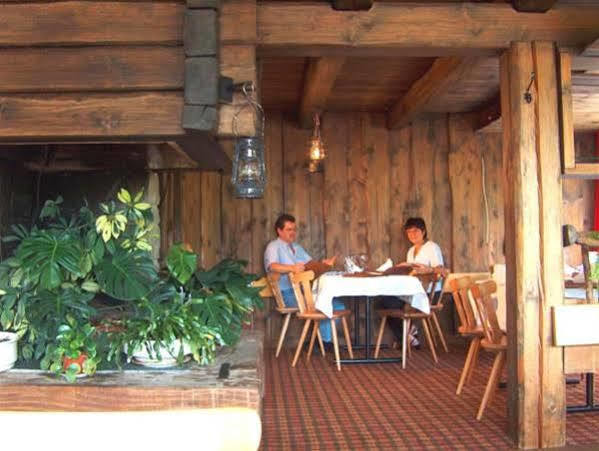奥罗拉酒店 安德马特 外观 照片